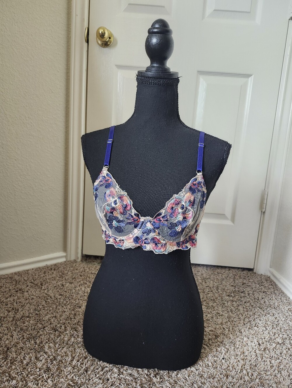 Floral Embroidered Lace Bra - Navy & Multi